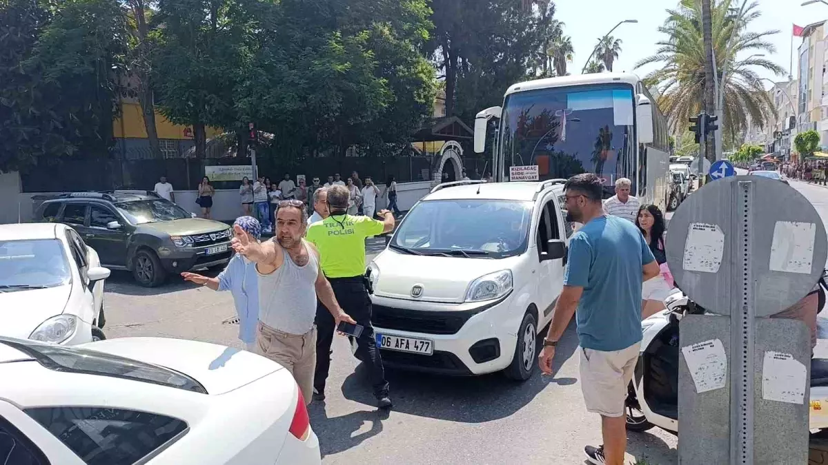 alkollu-soforle-zincirleme-kaza-6-ay-ehliyetsiz-kalacak-kc6eH8ZS.jpg