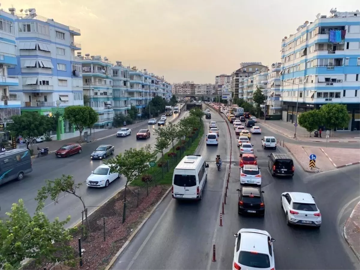 antalya-isparta-ve-burdurda-motorlu-kara-tasiti-artisi-7zY4QGkw.jpg