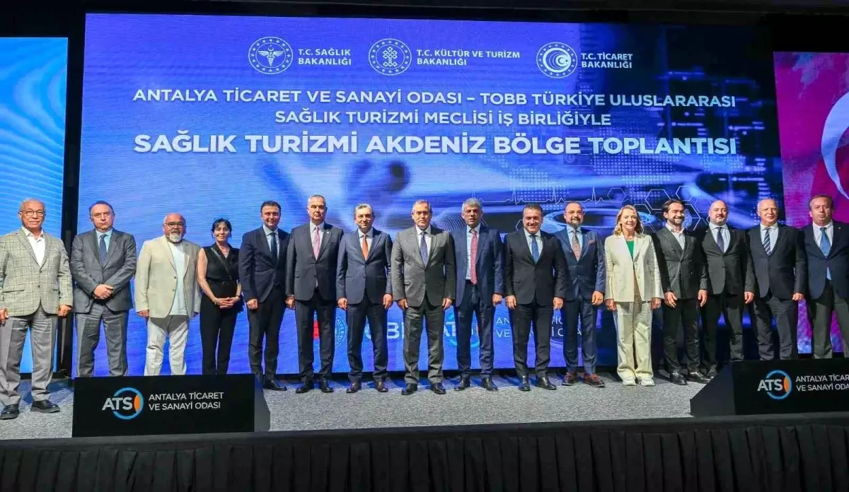 antalyada-sihhat-turizmi-stratejileri-konusuldu-OKClFyEI.jpg