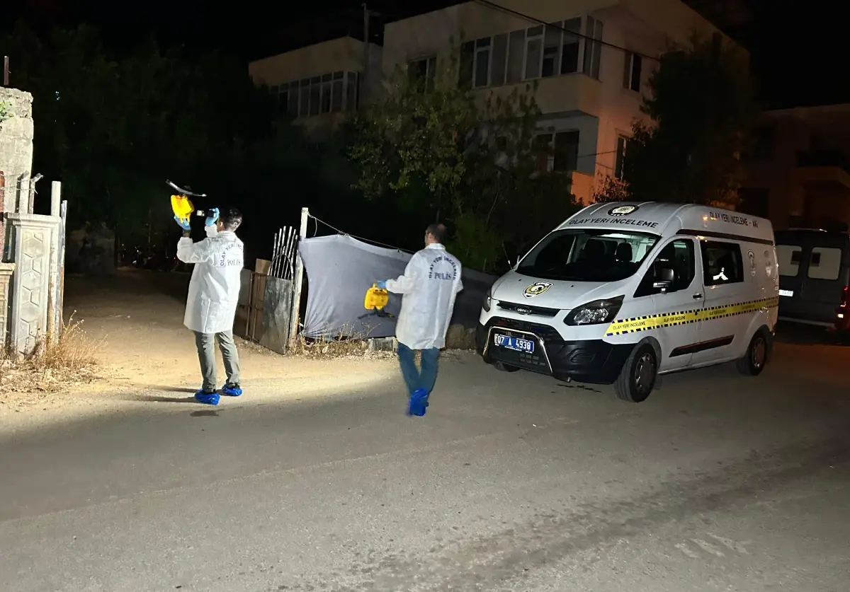 antalyada-silahli-taarruz-suriye-asilli-genc-hayatini-kaybetti-IDFTQUtA.jpg