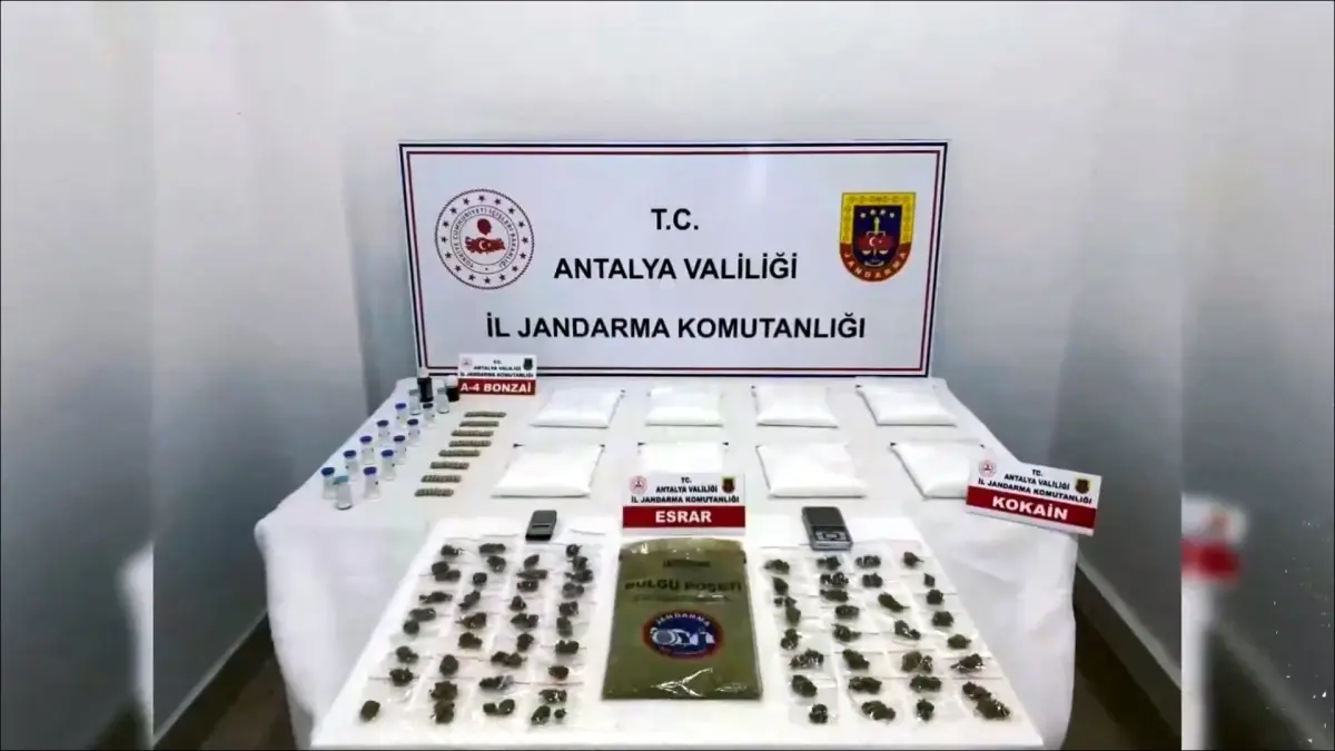 antalyada-uyusturucu-operasyonu-107-gozalti-104-tutuklama-z3D4tpxP.jpg