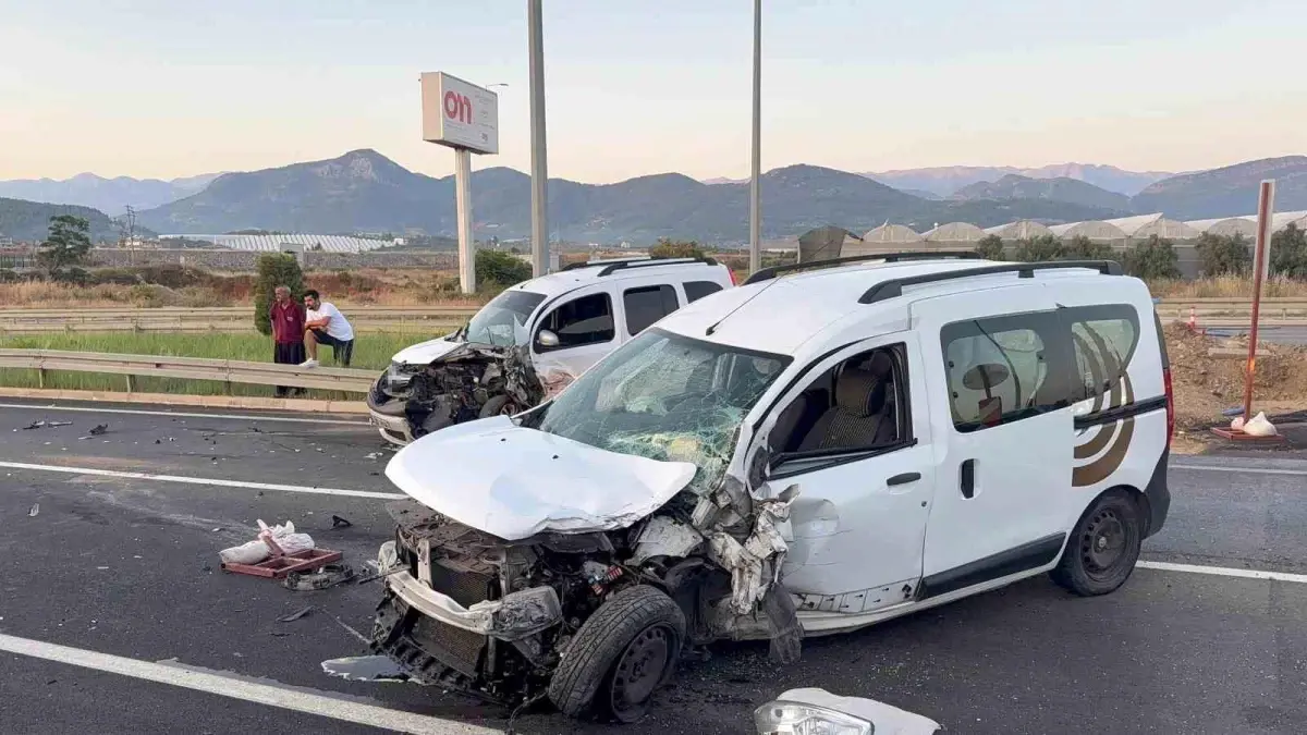 gazipasada-trafik-kazasi-4-yarali-P8OFYddH.jpg