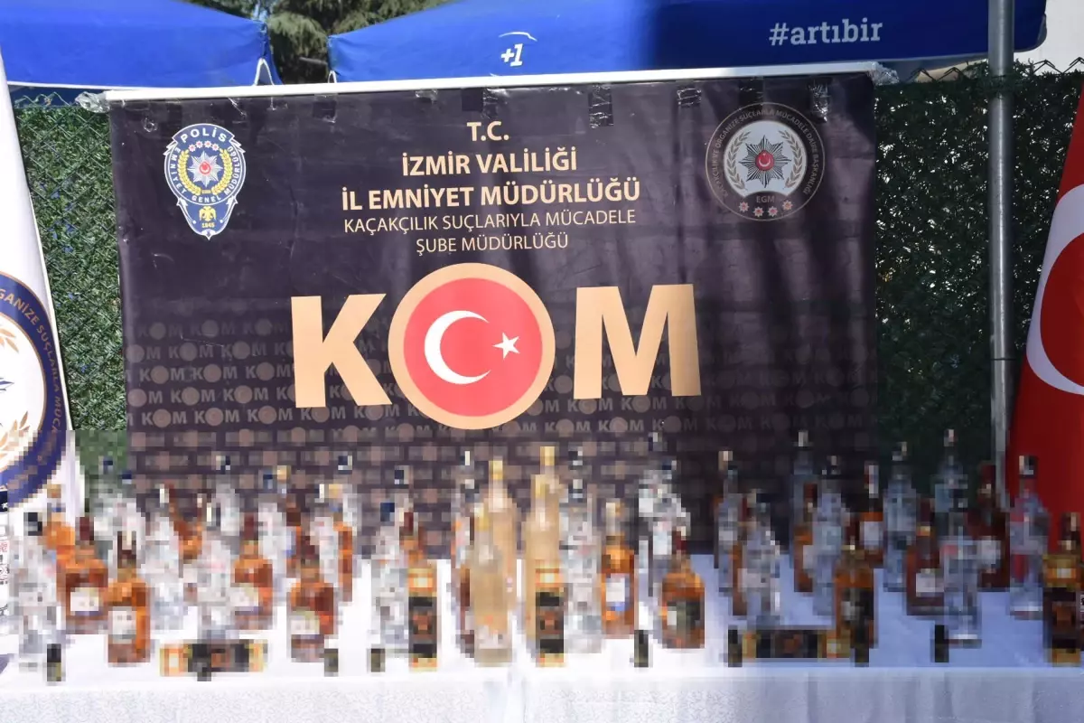 izmir-merkezli-gecersiz-icki-operasyonu-13-milyon-tl-kiymetinde-materyal-ele-gecirildi-JGROaPly.jpg