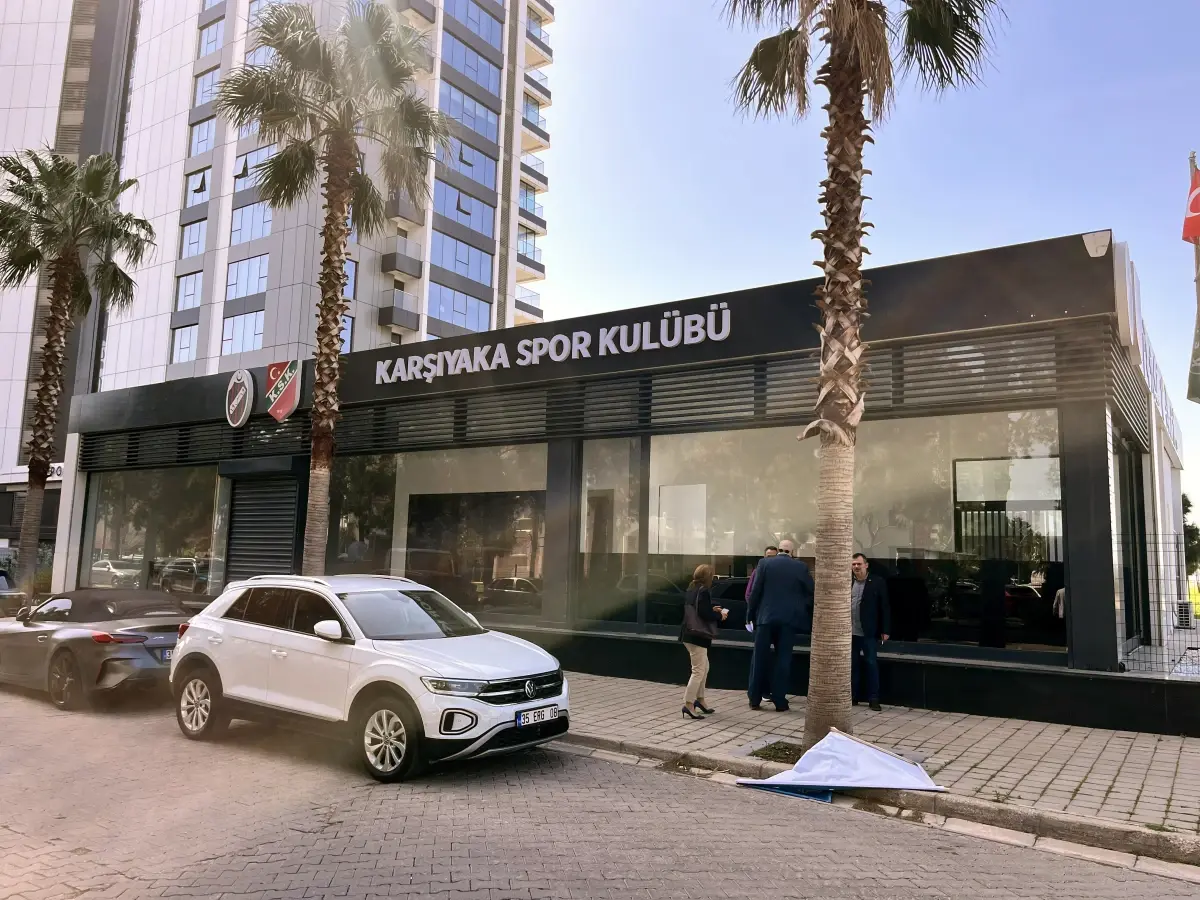 karsiyaka-spor-kulubu-tahliye-surecine-girdi-sfBhzwKh.jpg
