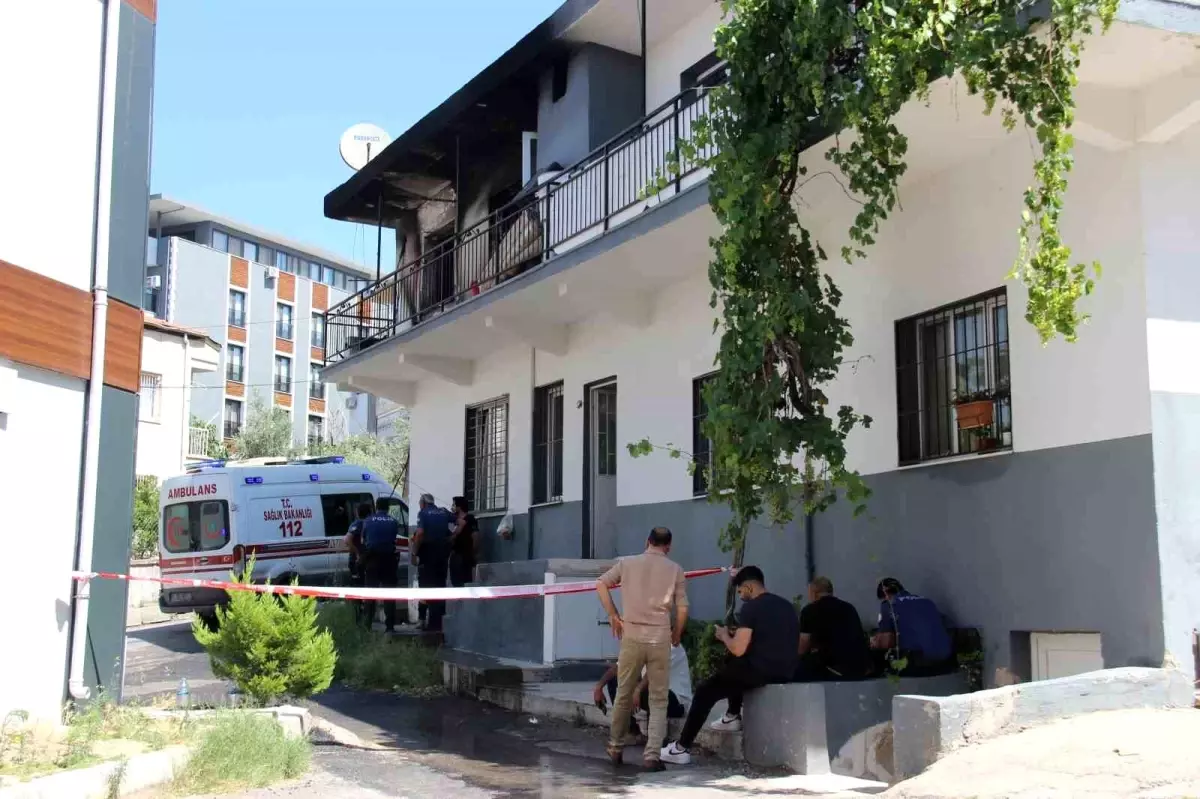 konutta-yangin-astim-hastasi-yasli-bayan-hayatini-kaybetti-h5MSxLjK.jpg