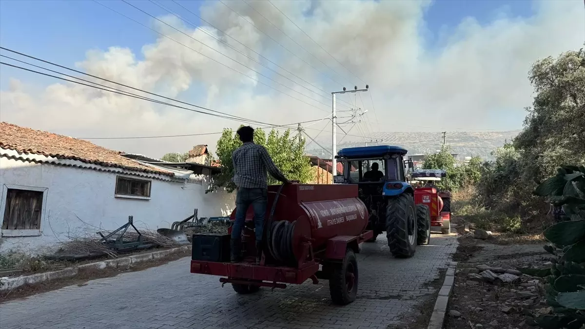 tirede-otluk-alanda-yangin-cikti-UF2O8HVA.jpg