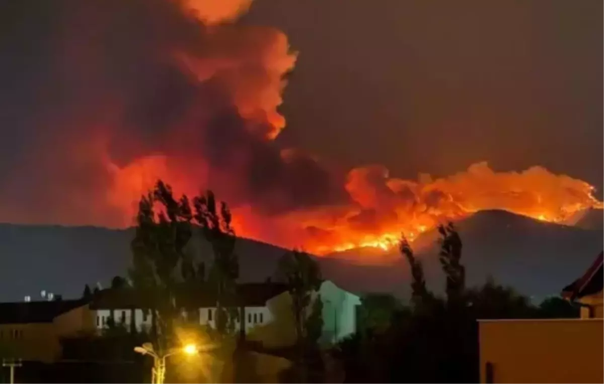 izmir-aydin-yolu-neden-kapatildi-ne-vakit-acilacak-eB5C1Rmd.jpg