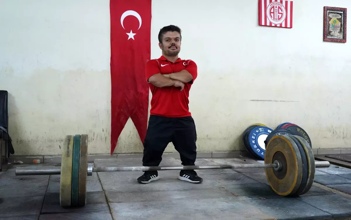ulusal-halterci-serkan-cakmaz-dunya-sampiyonasi-hazirliklarini-surduruyor-8dBIA5mz.jpg