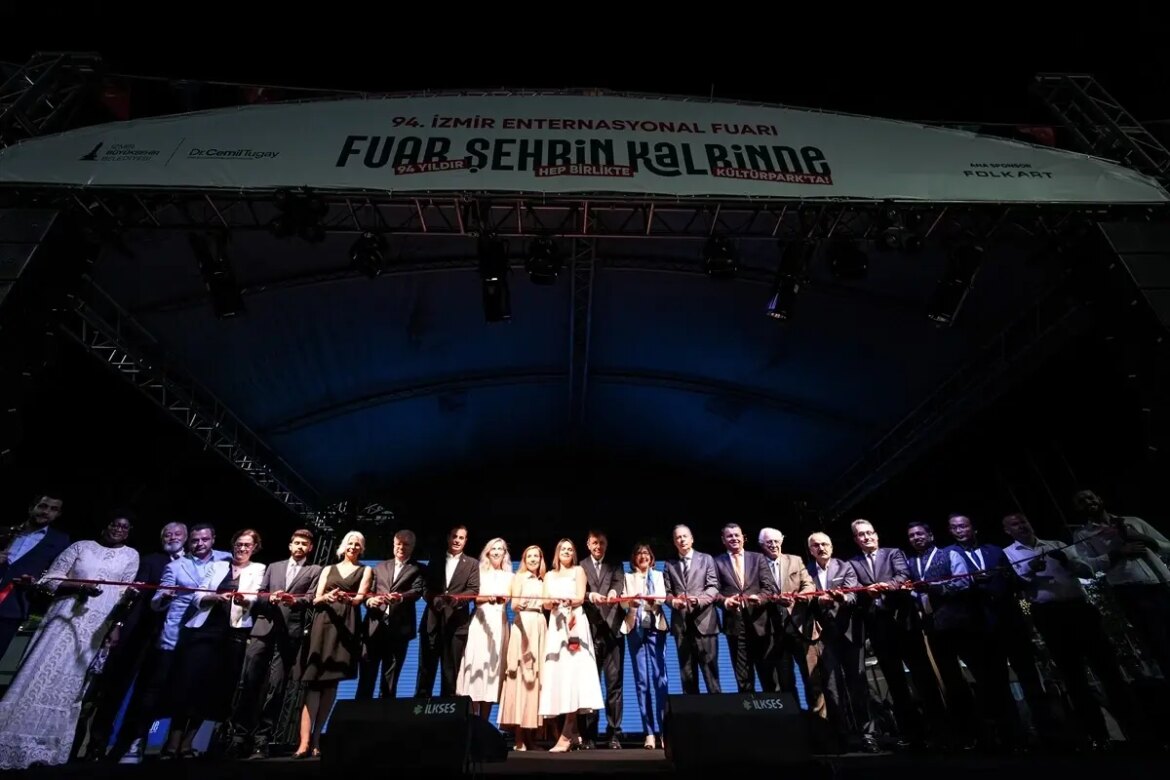 izmir-enternasyonal-fuari-94-sefer-acildi-5wY5w4cE.jpg