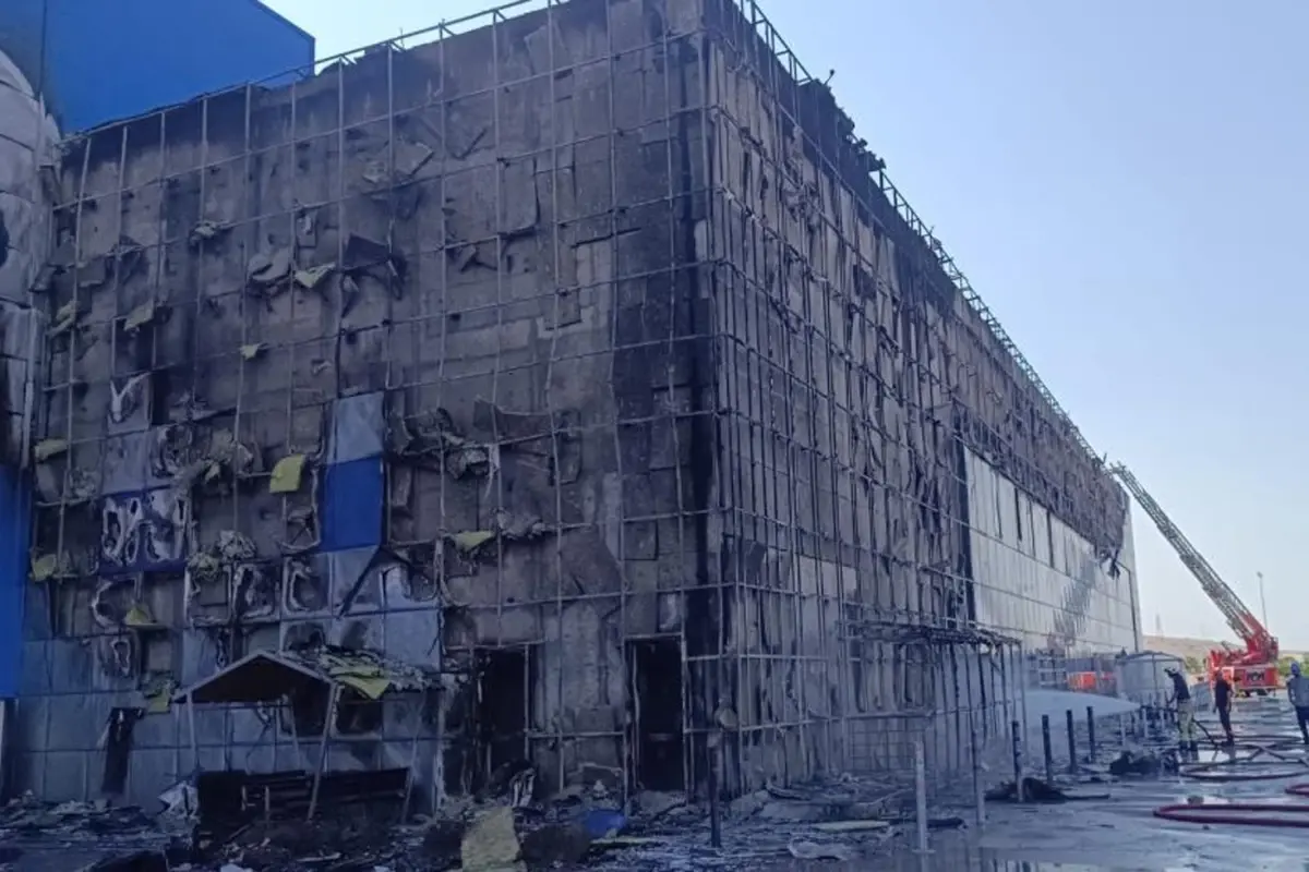 izmirdeki-fabrika-yangini-panik-yaratti-AEle8aNJ.jpg