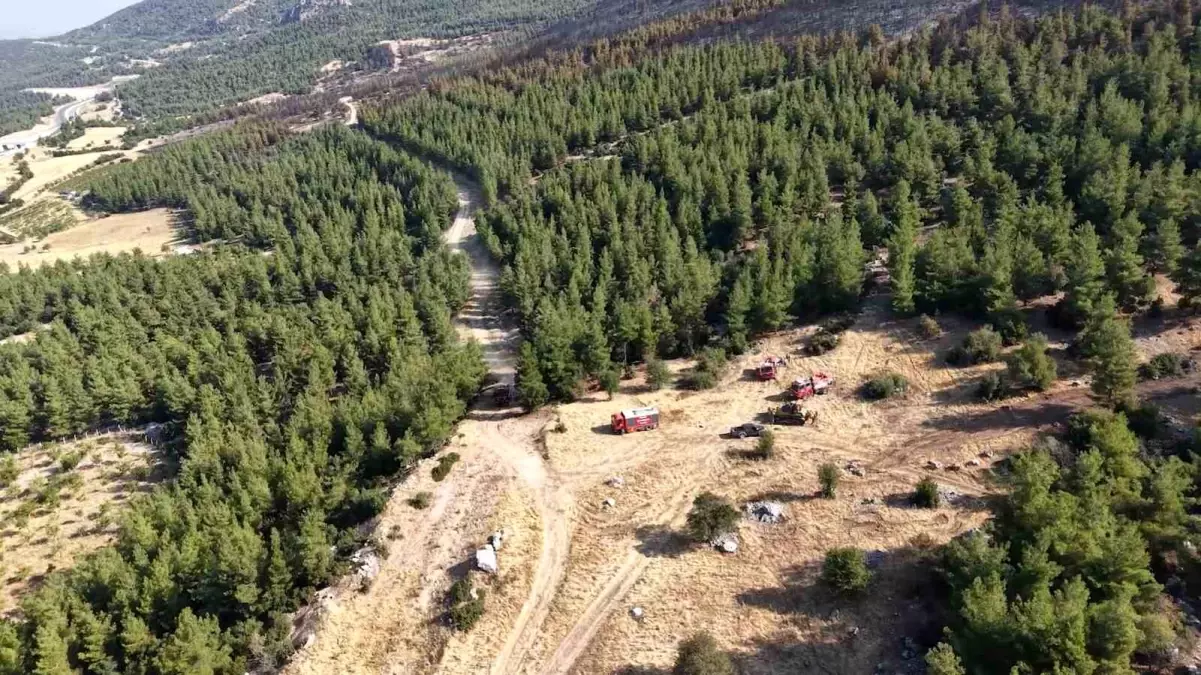 pamukkaledeki-yanginin-biraktigi-hasar-drone-ile-goruntulendi-pun4xLQ7.jpg