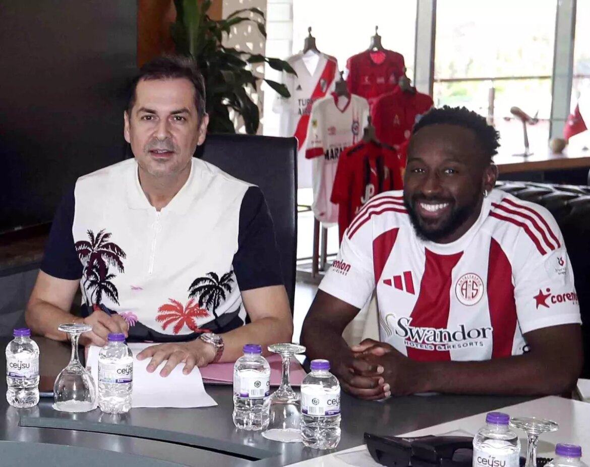 antalyaspor-yohan-boli-ile-anlasti-fOa1XMWt.jpg
