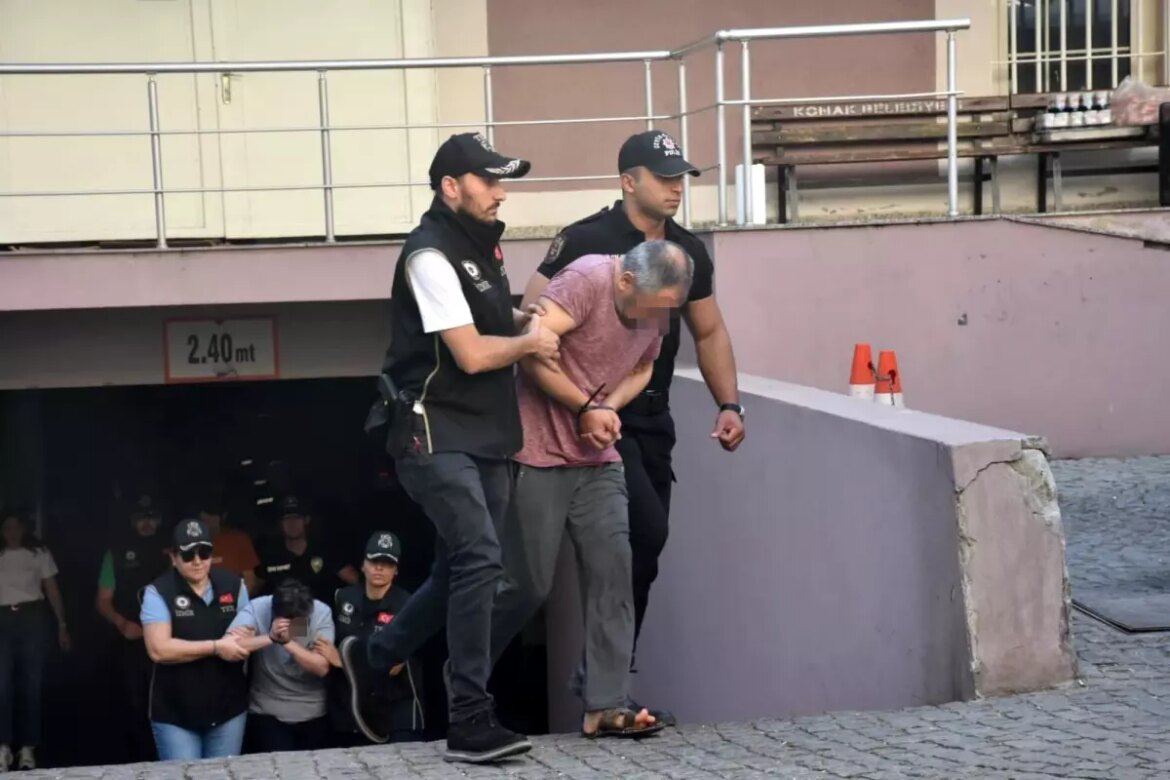 balcovada-polis-merkezine-akin-2-sehit-3-tutuklama-m6TwPSuI.jpg