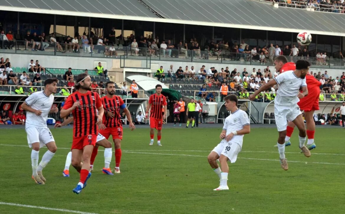 denizli-idmanyurdu-nazillisporu-2-0-harika-bir-oyunla-gecti-CnSd3tWy.jpg