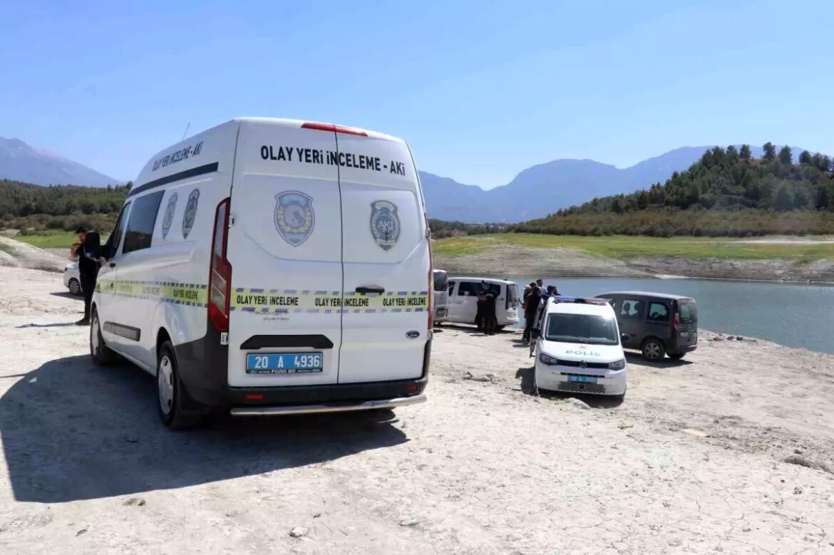 denizlide-intihar-ihtimali-ile-kaybolan-genc-gencin-cenazesi-bulundu-NlW43tdU.jpg