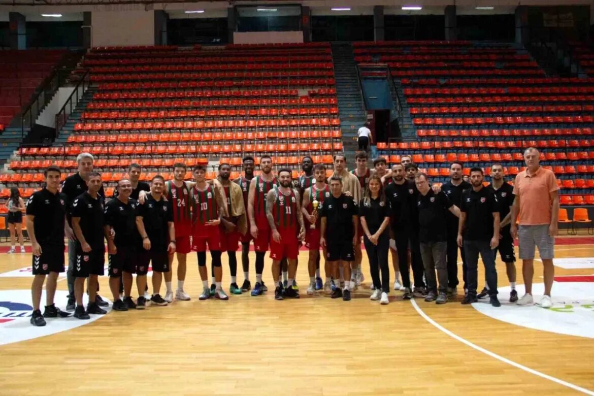 karsiyaka-basketbol-bobi-petkovski-2025-cupta-sampiyon-oldu-q596HEwn.jpg